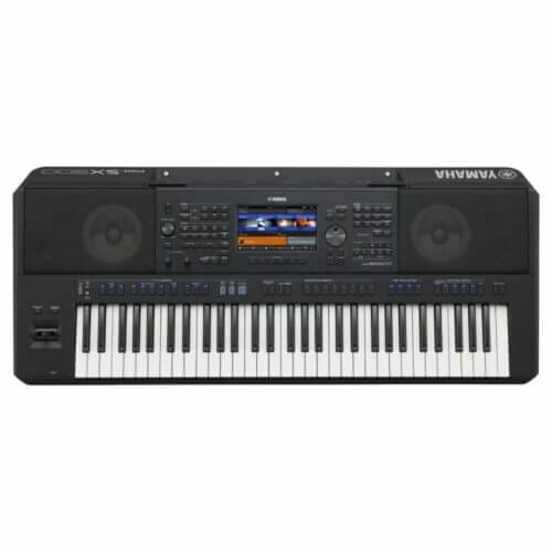Yamaha Piano Keyboard PSR 900
